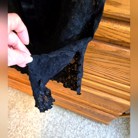 Sasson Oh La La Ladies Black Lace Nighty BabyDoll Lingerie SideSlit Bow Sz Large - Picture 2 of 13